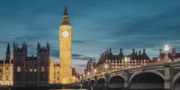 Top-Tier Flex Space in London Far Outperforms Standard Office Leases