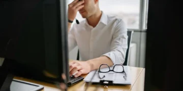 Leaders Think They’re Effective—Their Teams Strongly Disagree