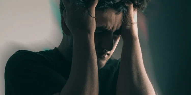 10 Workplace Pet Peeves That Undermine Productivity — And How To Deal With Them