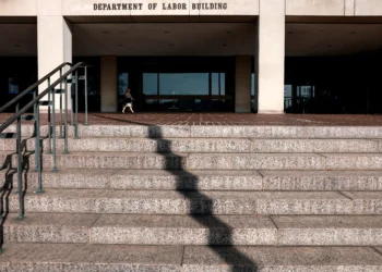 Trump Administration Moves To Narrow Employer Liability In Wage Law Enforcement