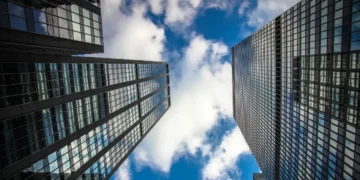 CBRE Beats Quarterly Estimates As Data Centers Fuel Real Estate Demand