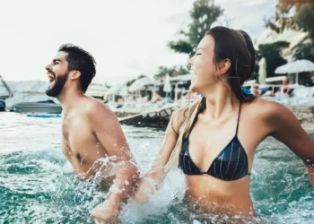 &lsquo;PTO-maxxing&rsquo; Is The Summer Hack You Need To Turn 15 Vacation Days Into 49 Days Off