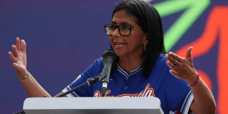 Venezuela Announces Pension, Minimum Income Raises As Worker Protests Intensify