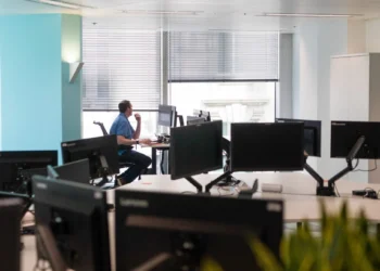 Gartner Study Finds AI Layoffs Aren&rsquo;t Paying Off For Companies