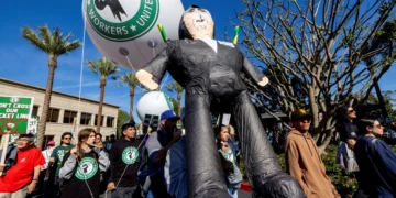 UN Experts Say Starbucks May Be Violating International Law With Alleged Anti-Union Campaign