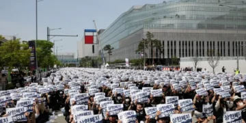 Samsung Strike Threat Exposes Worker Tensions Behind The AI Boom