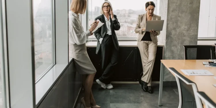 Women’s Share of U.S. Board Seats Falls Back Below 30%