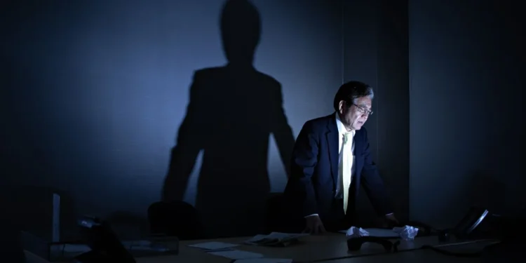 More Than 1 In 4 U.S. Workers Say They Feel Pressured To Cut Corners At Work, New Research Reveals