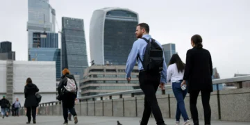 U.K. Employers Plan Significantly Smaller Raises For 2027