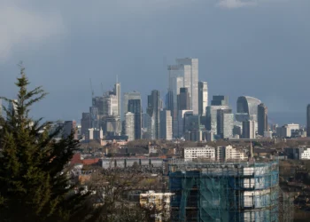 U.K. Business Growth Expectations Fall To Lowest Level This Year
