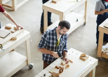 Neurodivergent Talent's Job Search Is 5X Longer, And Only 1 In 10 Feels Valued At Work, New Mentra Survey Finds