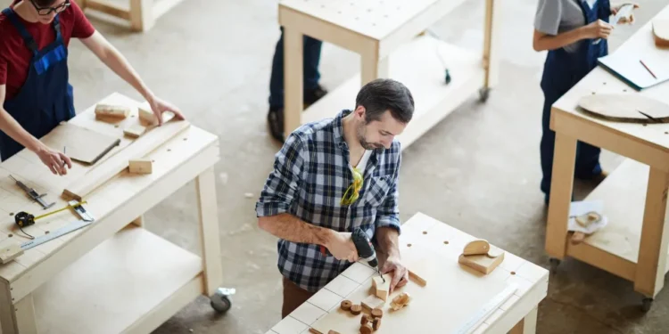 Neurodivergent Talent's Job Search Is 5X Longer, And Only 1 In 10 Feels Valued At Work, New Mentra Survey Finds