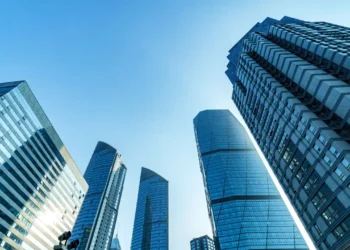 Commercial Real Estate Risk Rises When Acquisition Lending Tops 30%, Trepp Warns