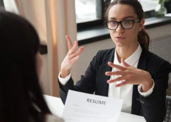 Robert Half Survey: Nearly Half Of U.S. Professionals Plan To Look For A New Job In The Second Half Of 2026
