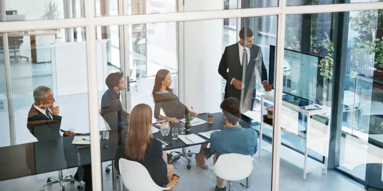 Experts Warn AI Is Creating a Workforce That Looks Smarter Than It Is