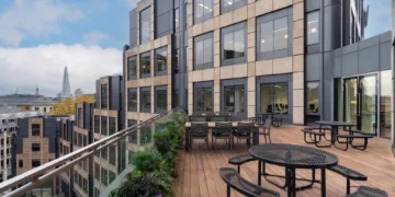 Samsung Signs Partnership Lease Deal With Runway East At 200 Aldersgate