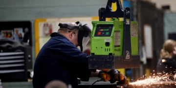Part-Time Hiring Lifts Canada’s Job Market In June As Unemployment Rate Falls