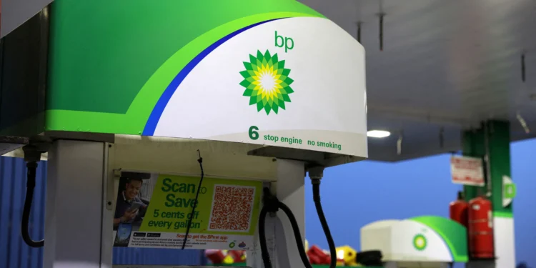 BP To Cut 700 Corporate Jobs In Push To Boost Profits And Returns