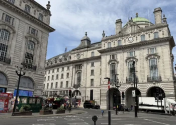 U.K. Vacancies Hit A Five-Year Low: Here’s How Job Seekers Can Enter The Hidden Job Market