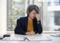AI May Be Forcing Some Older Office Workers To Leave Worker Earlier, Study Finds