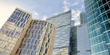 Global Commercial Real Estate Market Set To Top $700 Billion By 2035