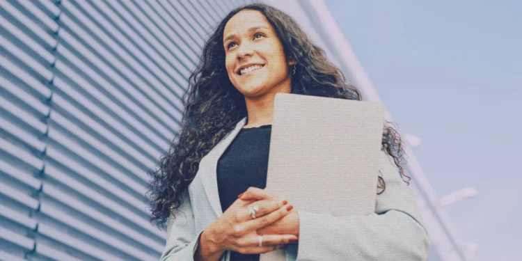 How To Start A Business Without Investors And Keep Full Ownership