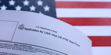 India’s Tech Industry Pushes Back Against Proposed $103,265 H-1B Fee, Citing U.S. Skill Gaps