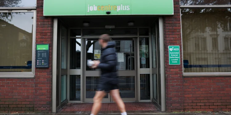 One In Three U.K. Employers Cut Entry-Level Jobs As AI Expands, Survey Finds