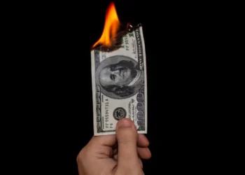 The Average U.S. Salary Is $52,000 Short Of Comfortable Living