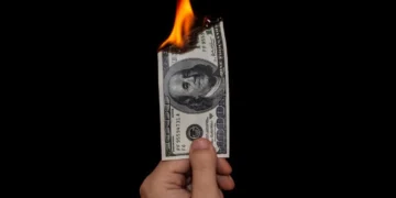 The Average U.S. Salary Is $52,000 Short Of Comfortable Living