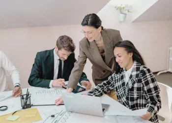 Vast Coworking Group Strengthens Executive Leadership Team With Appointment Of Chief Marketing Officer And Chief Financial Officer