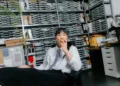 How “Fake Busy” Work Is Inflating Productivity Metrics Across Offices