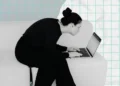 “Neck-Maxxing” Won't Save You From Tech Neck, But Better Ergonomics At Work Might
