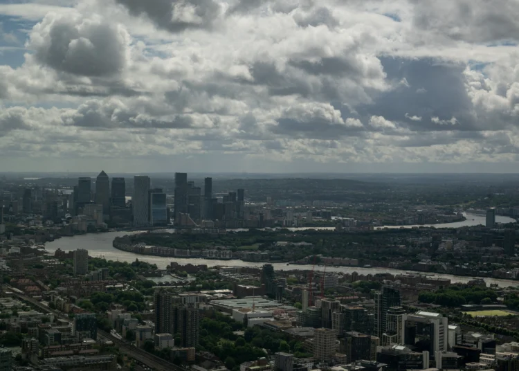 U.K. Labor Market Weakens As Vacancies, Hiring And Wage Growth Fall