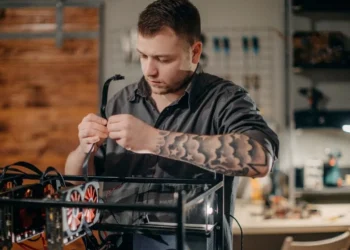These Are the Jobs Where Workers Feel Most Secure &mdash; And the Ones Where They Feel Expendable