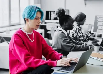 Most Gen Z Professionals See Job Hopping As A Path To Higher Pay, According To Robert Half