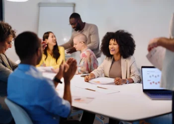 CEOs Want HR Leaders To Drive AI Transformation, But Just 1 in 4 Are Ready
