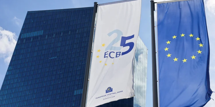 40% Of Eurozone Companies Brace For Higher Wage Demands As Workers Face New Cost-Of-Living Squeeze