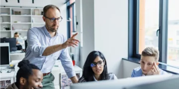 Gen Z Can’t Figure Out How To Talk To Their Bosses, But The Problem Goes Both Ways
