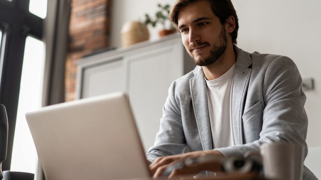 Growth for Coworking and EdTech Company